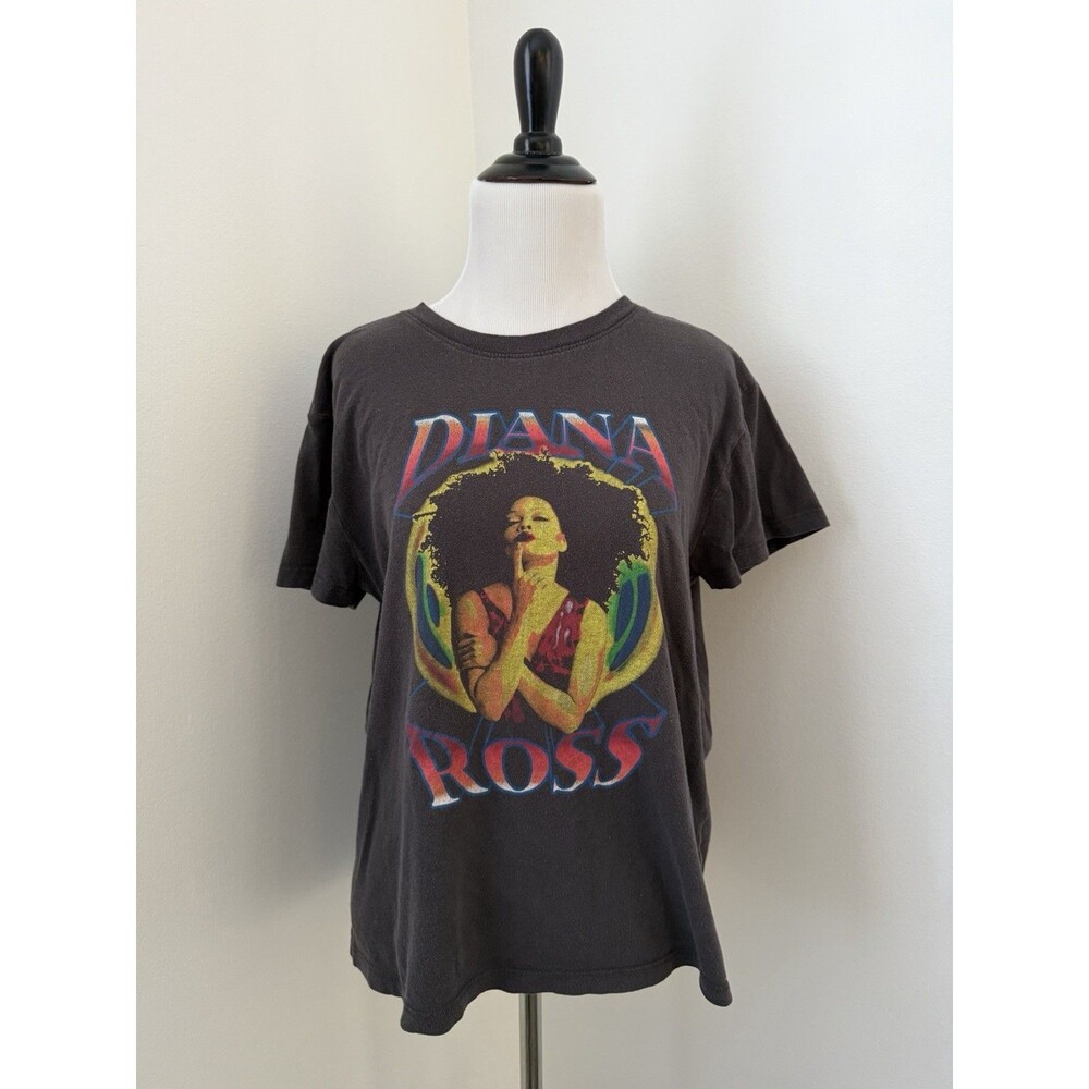 Diana Ross T-Shirt Women's Small Black Graphic Tee Short Sleeve Crew‎ Neck